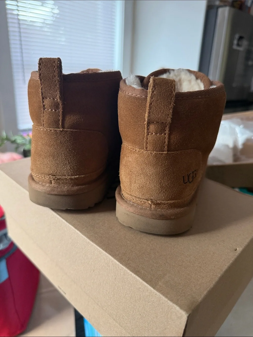 Kids Chestnut Brown Uggs - Cozy Lined Ankle Boots